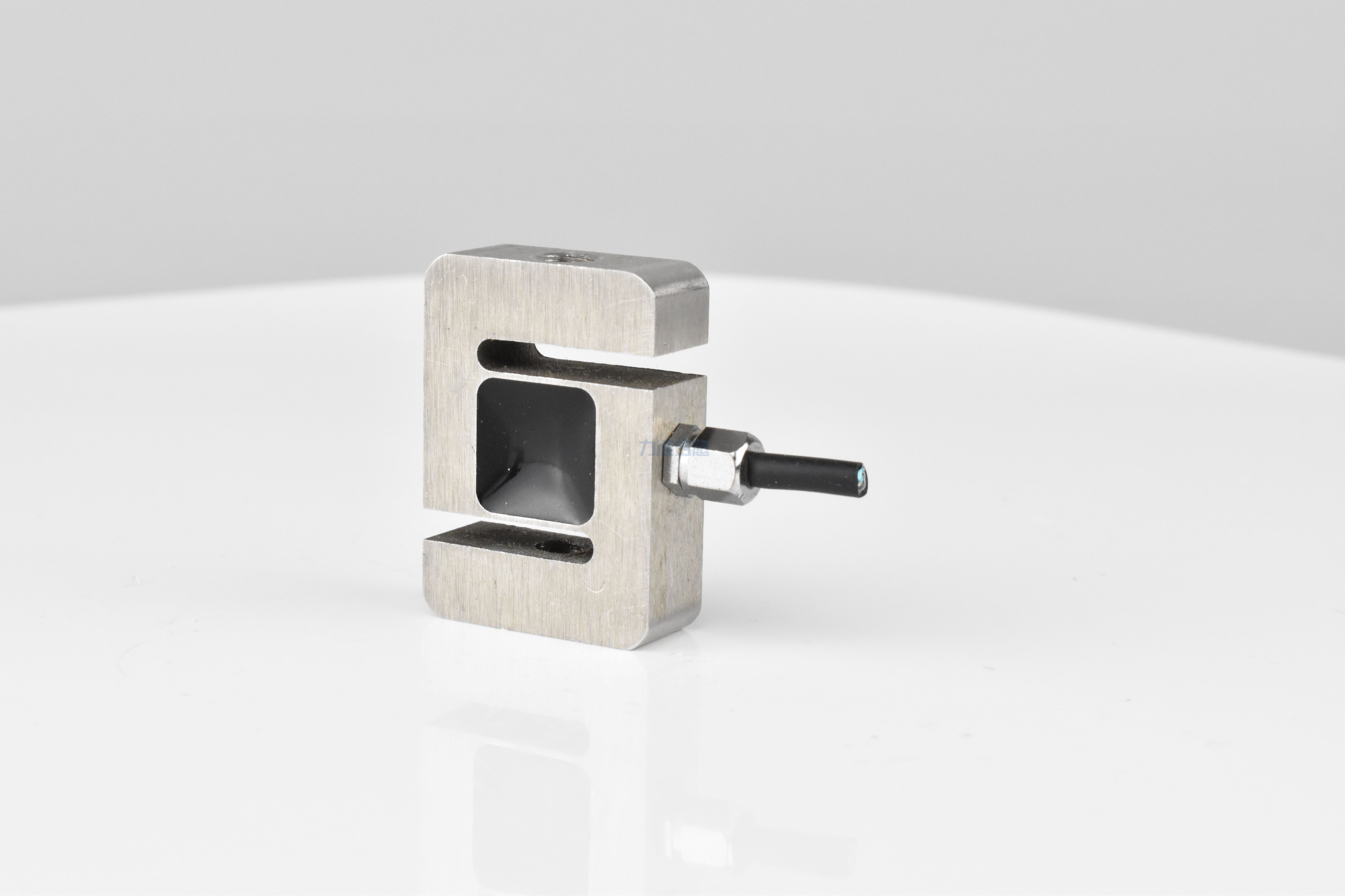 物聯(lián)網(wǎng)將成為壓力傳感器的潛在應用市場(圖1) DSC_0744.JPG